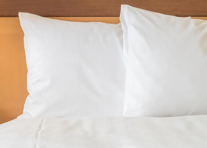 Express & West - Tolleson By Ihg