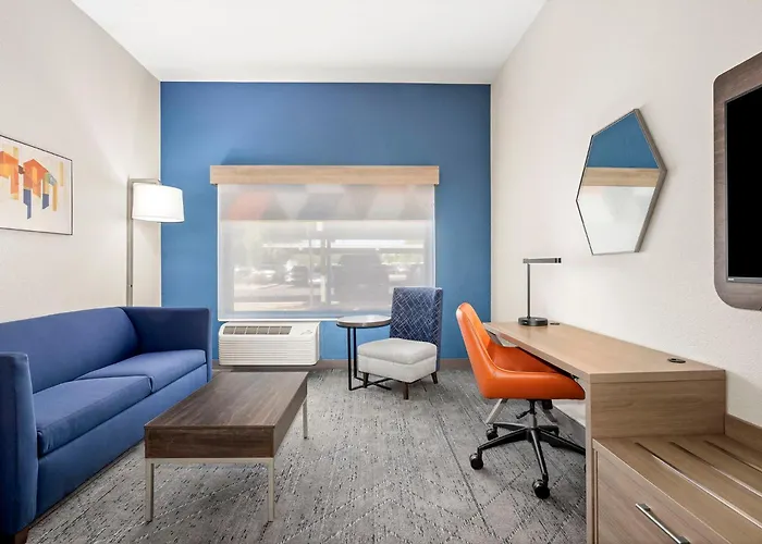 Express & West - Tolleson By Ihg 2* Phoenix