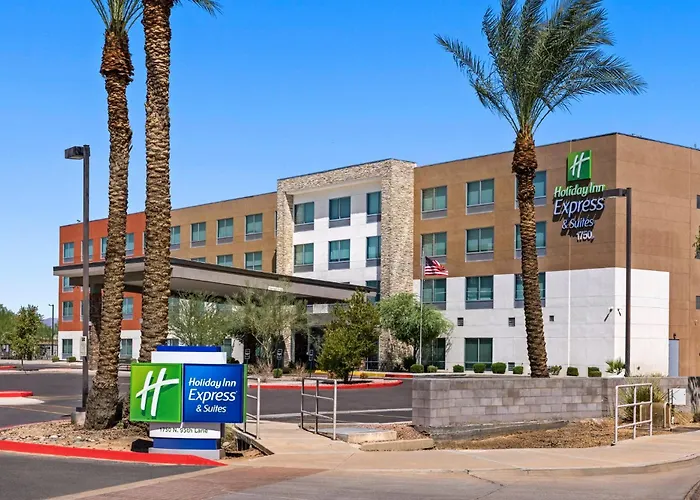 Express & West - Tolleson By Ihg 2*