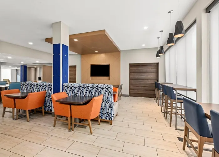 Express & West - Tolleson By Ihg