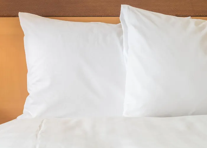 Express & West - Tolleson By Ihg Phoenix