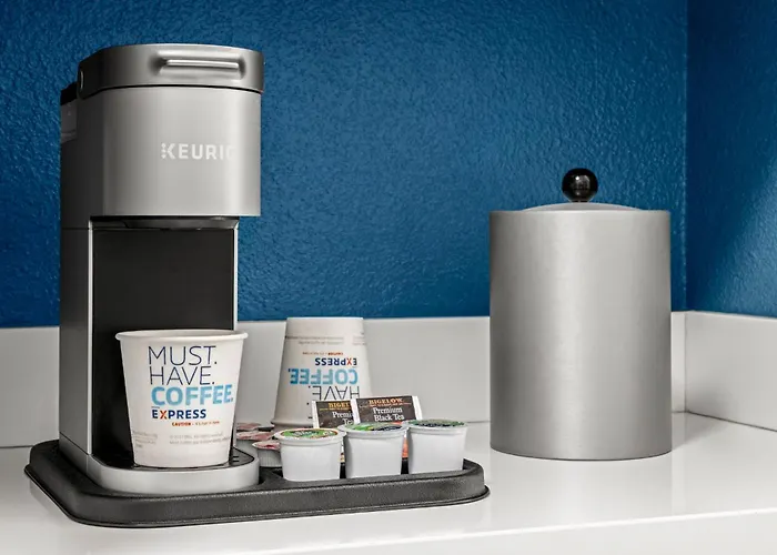 Express & West - Tolleson By Ihg 2* Phoenix