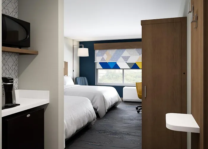 Express & West - Tolleson By Ihg Hotel