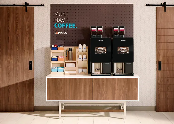 Express & West - Tolleson By Ihg Phoenix